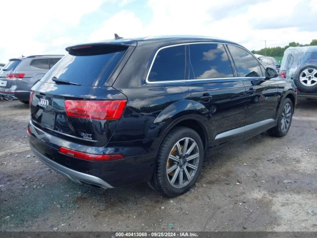 Audi Q7 3.0T PREMIUM, снимка 5 - Автомобили и джипове - 48145647