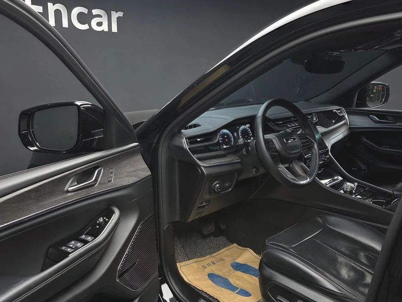 Jeep Cherokee L 3.6 Overland| 295к.с.| ВКЛ.ТЕХНОТЕСТ, снимка 10 - Автомобили и джипове - 55130379