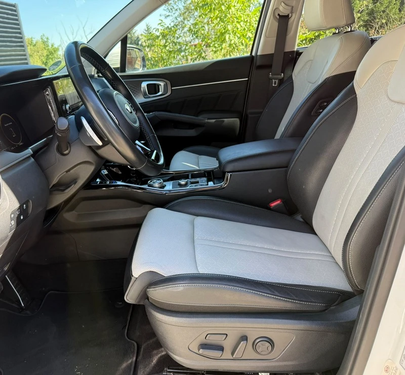 Kia Sorento 1.6 T-GDI Platinum 4x4 - Европейски автомобил, снимка 7 - Автомобили и джипове - 55720824