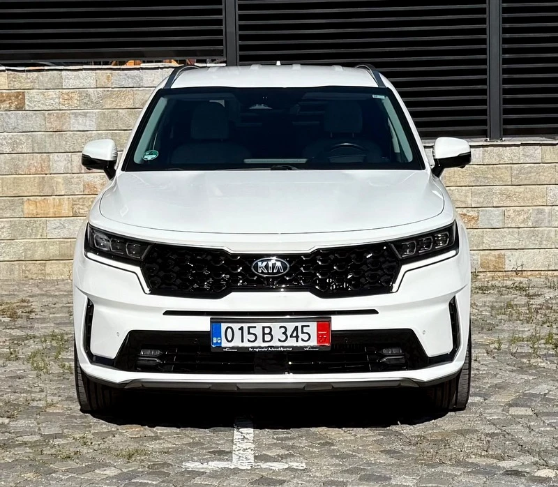 Kia Sorento 1.6 T-GDI Platinum 4x4 - Европейски автомобил, снимка 3 - Автомобили и джипове - 55720824