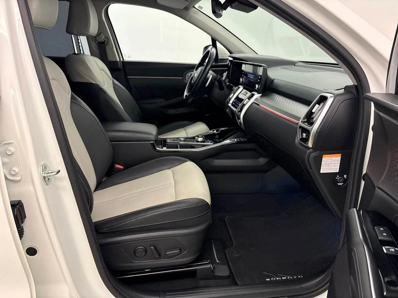 Kia Sorento 1.6 T-GDI Platinum 4x4 - Европейски автомобил, снимка 14 - Автомобили и джипове - 55720824