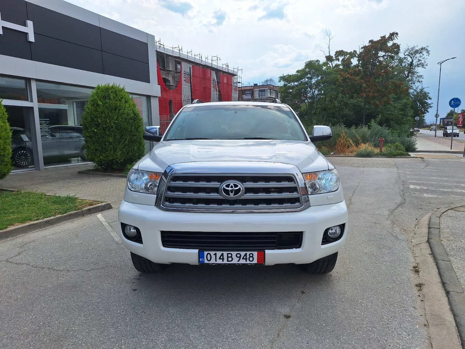 Toyota Sequoia 5.7 Platinum - изображение 5