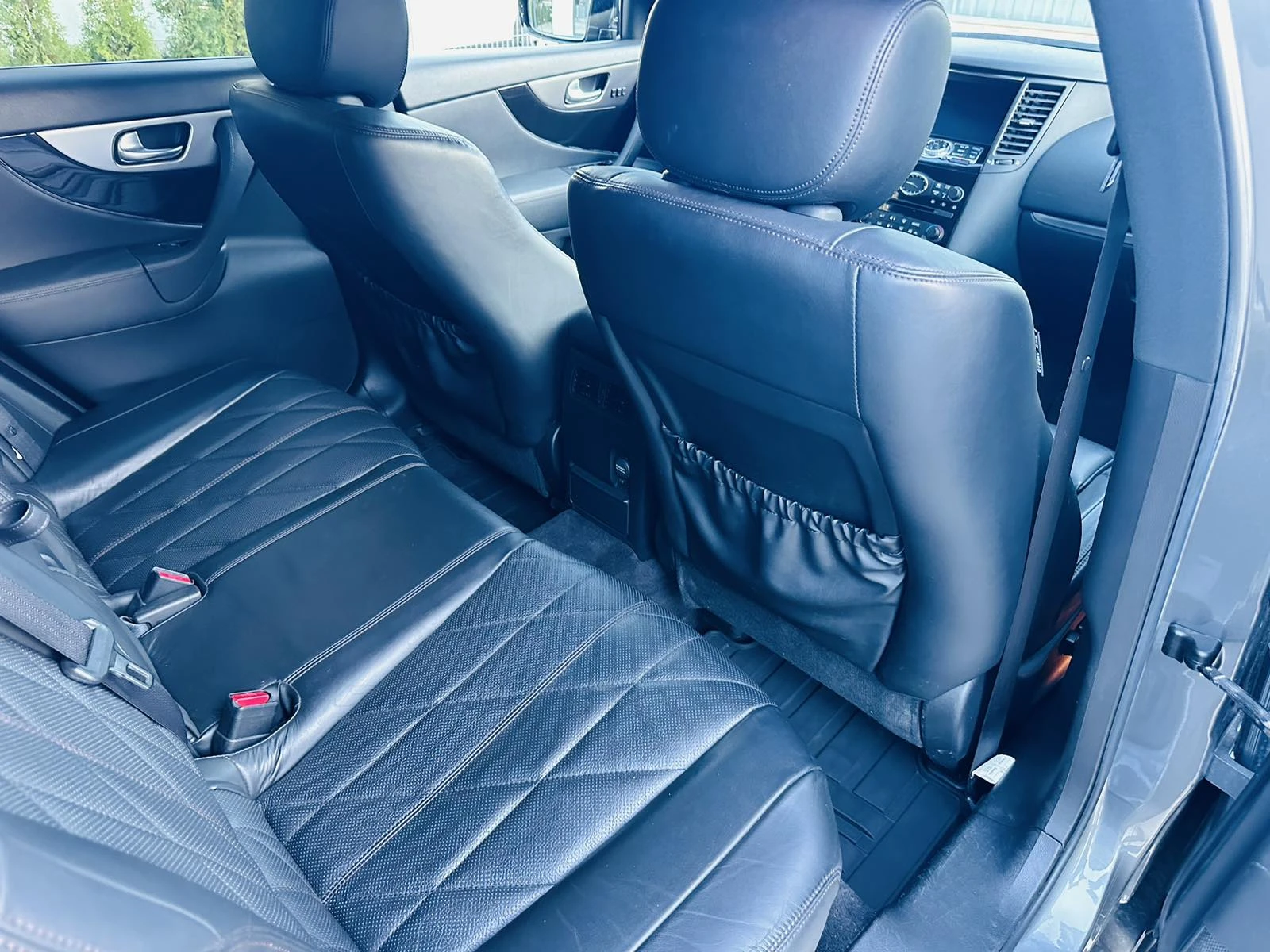 Infiniti QX70 3.7 l | Mobile.bg   12