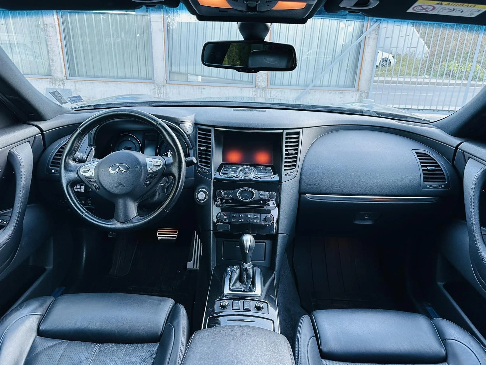 Infiniti QX70 3.7 l | Mobile.bg   11