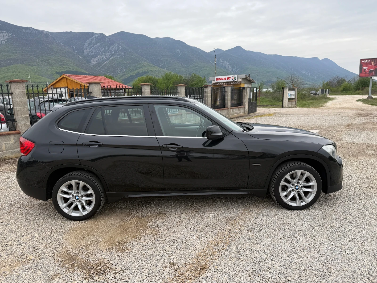 BMW X1 2.3 D АВТОМАТ - изображение 6