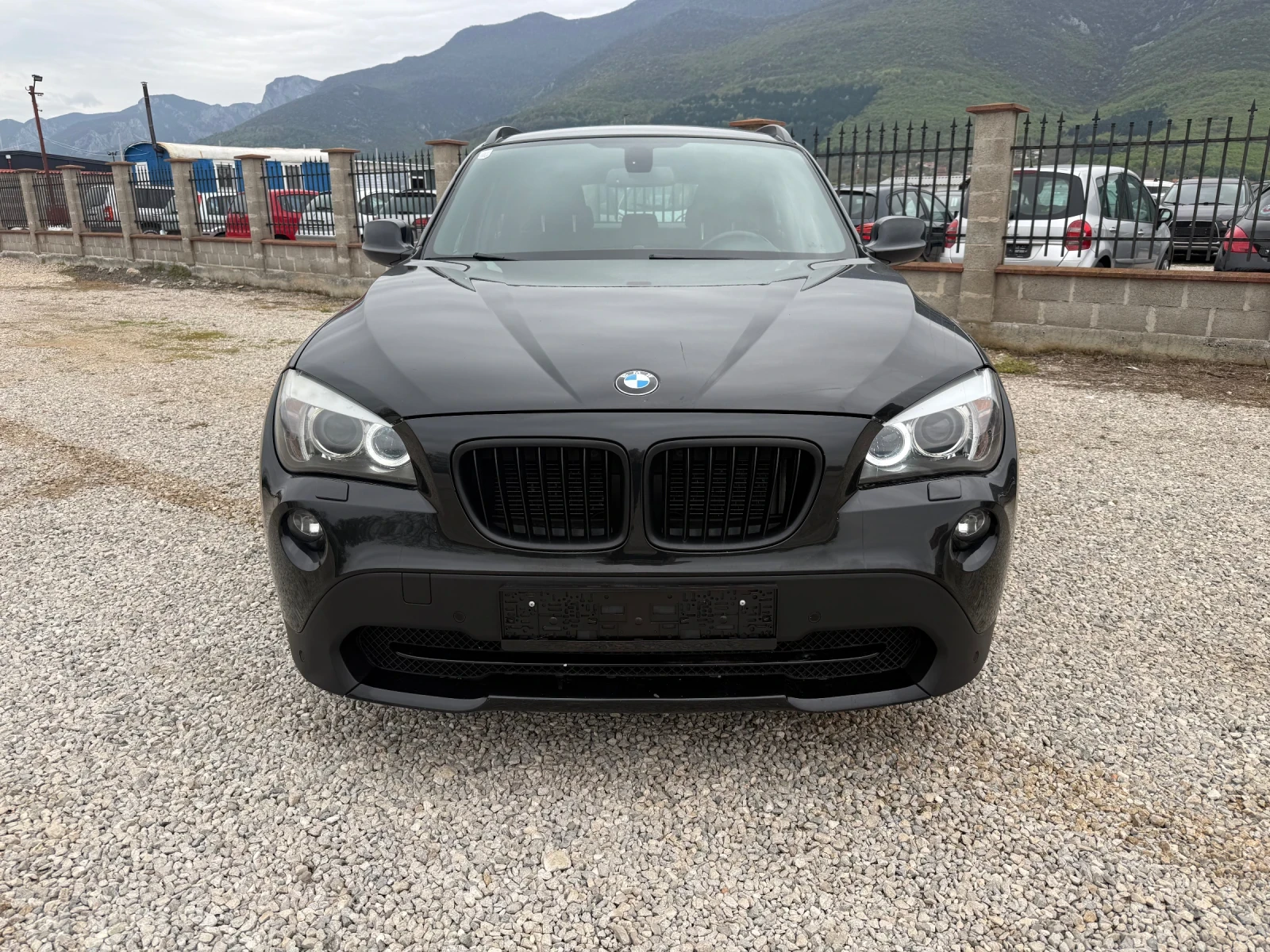 BMW X1 2.3 D АВТОМАТ - изображение 3