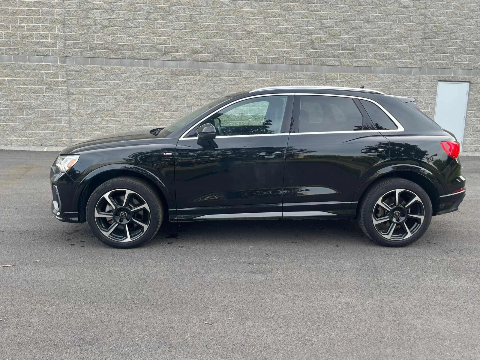 Audi Q3 Progressiv * * CARFAX * * АВТО КРЕДИТ * *  - изображение 3