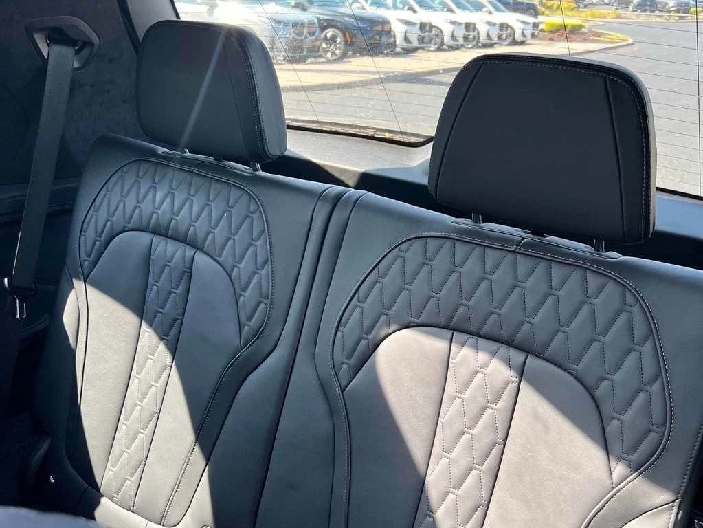 BMW X7 * xDrive40i * CARFAX * ���� �� �� | Mobile.bg � ����������� 10