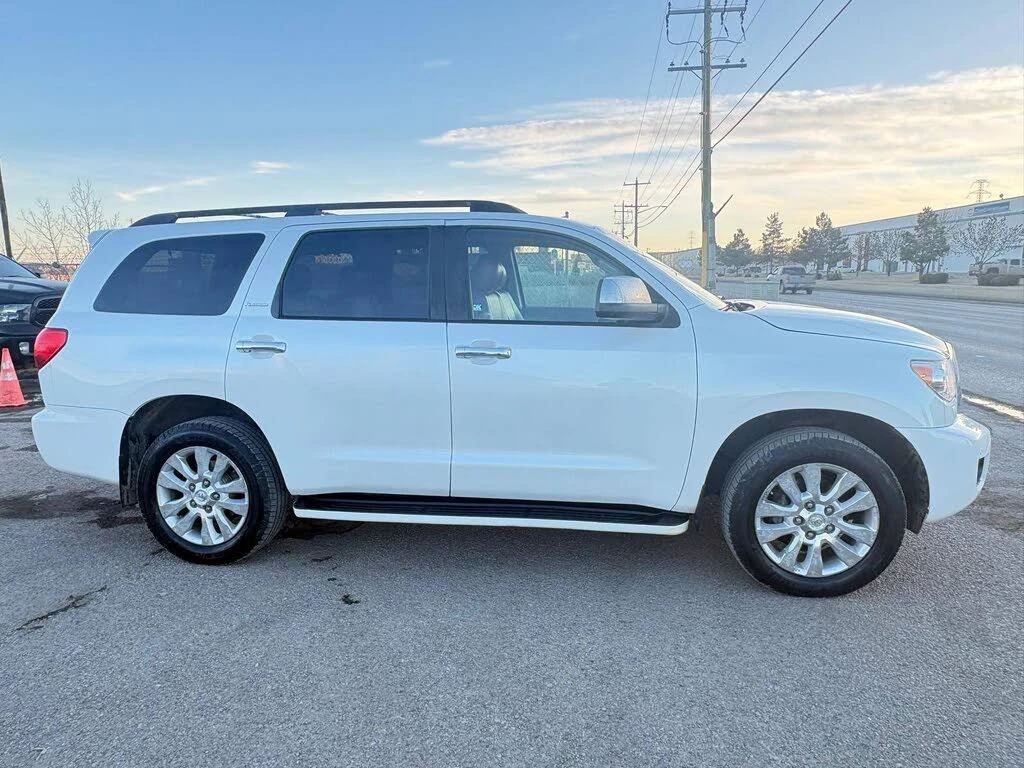 Toyota Sequoia PLATINUM* 5.7* V8* ПОДГРЕВ* КАМЕРА* КЕЙЛЕС - изображение 5