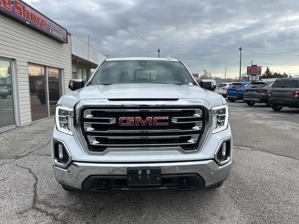 Gmc Sierra 1500 SLT* Crew Cab Short Box 4-Wheel Drive - изображение 2