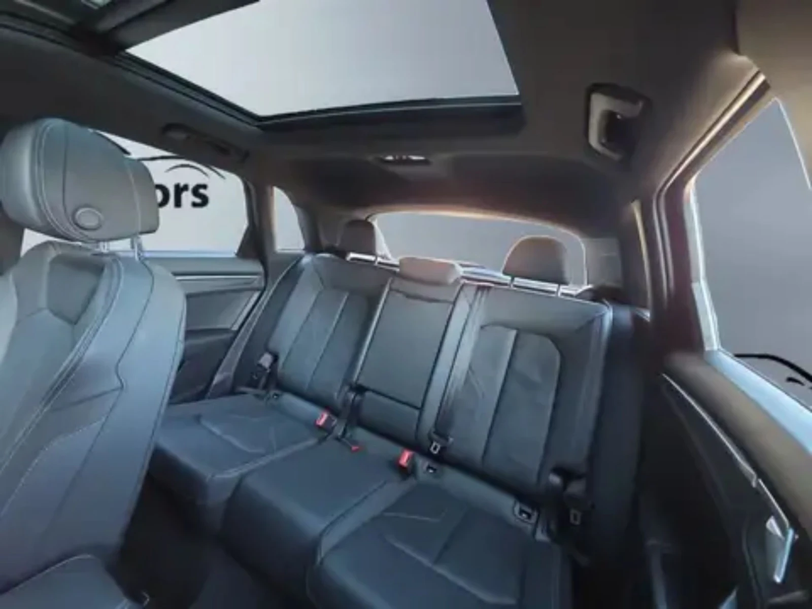 Audi Q3 Sportback 2021/71000km/ЛЮК/ПОДГРЕВ/КАМЕРА/4Х4, снимка 14 - Автомобили и джипове - 53883489