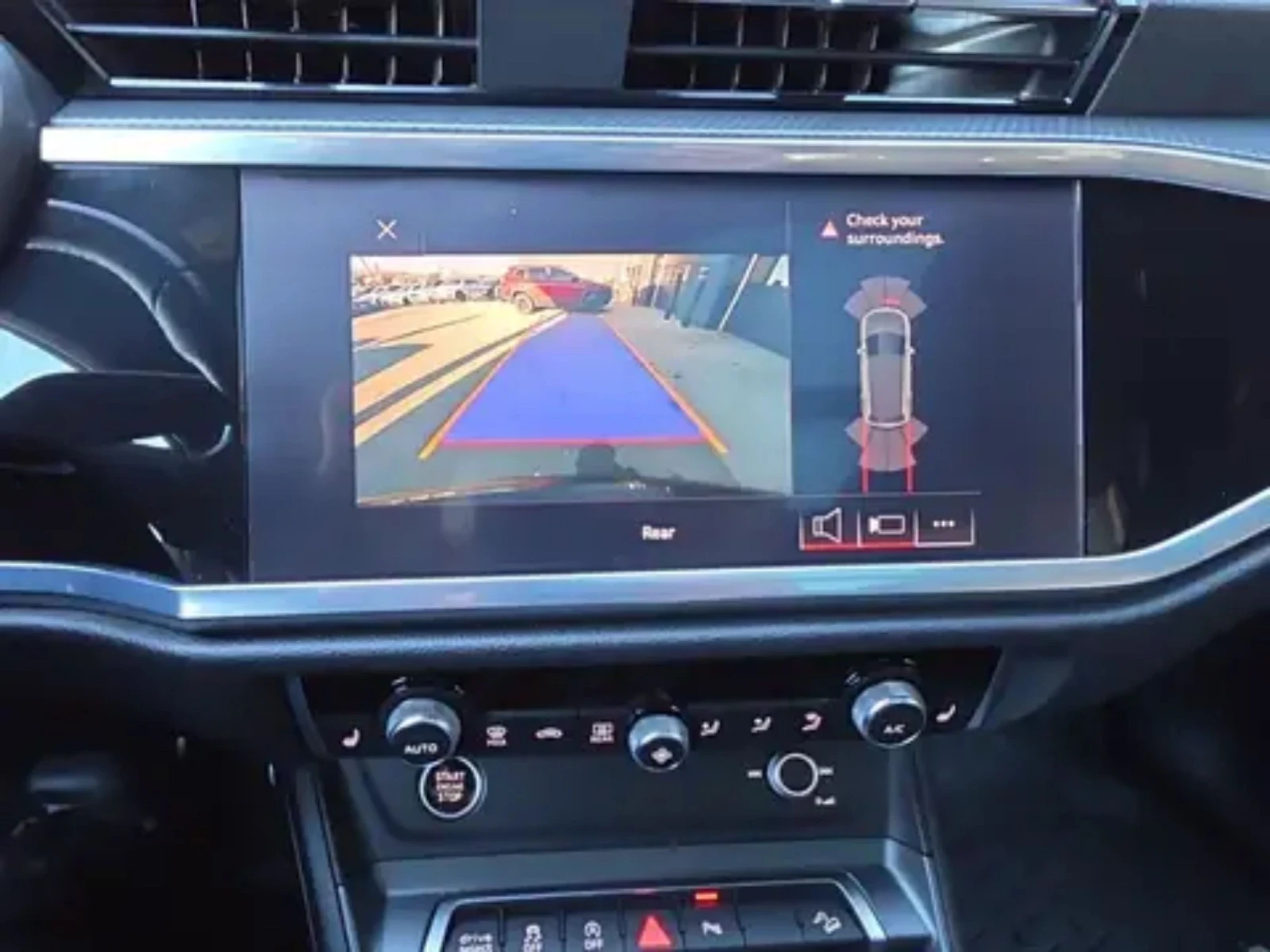 Audi Q3 Sportback 2021/71000km/ЛЮК/ПОДГРЕВ/КАМЕРА/4Х4, снимка 10 - Автомобили и джипове - 53883489