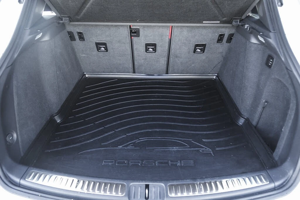 Porsche Macan S AWD* АвтоКредит* (ЦЕНА ДО БГ)* , снимка 9 - Автомобили и джипове - 54009542