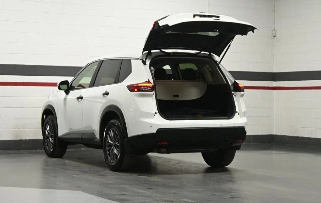 Nissan Rogue S AWD, снимка 5 - Автомобили и джипове - 54296007