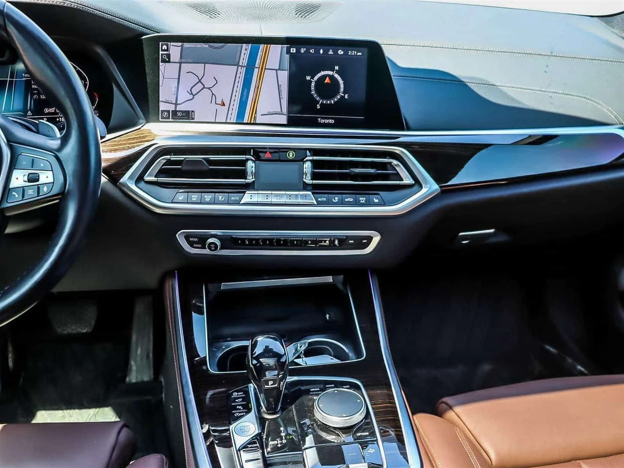 BMW X5 * xDrive40i| Safety Certified| Welcome Trades| * C, снимка 11 - Автомобили и джипове - 54935474