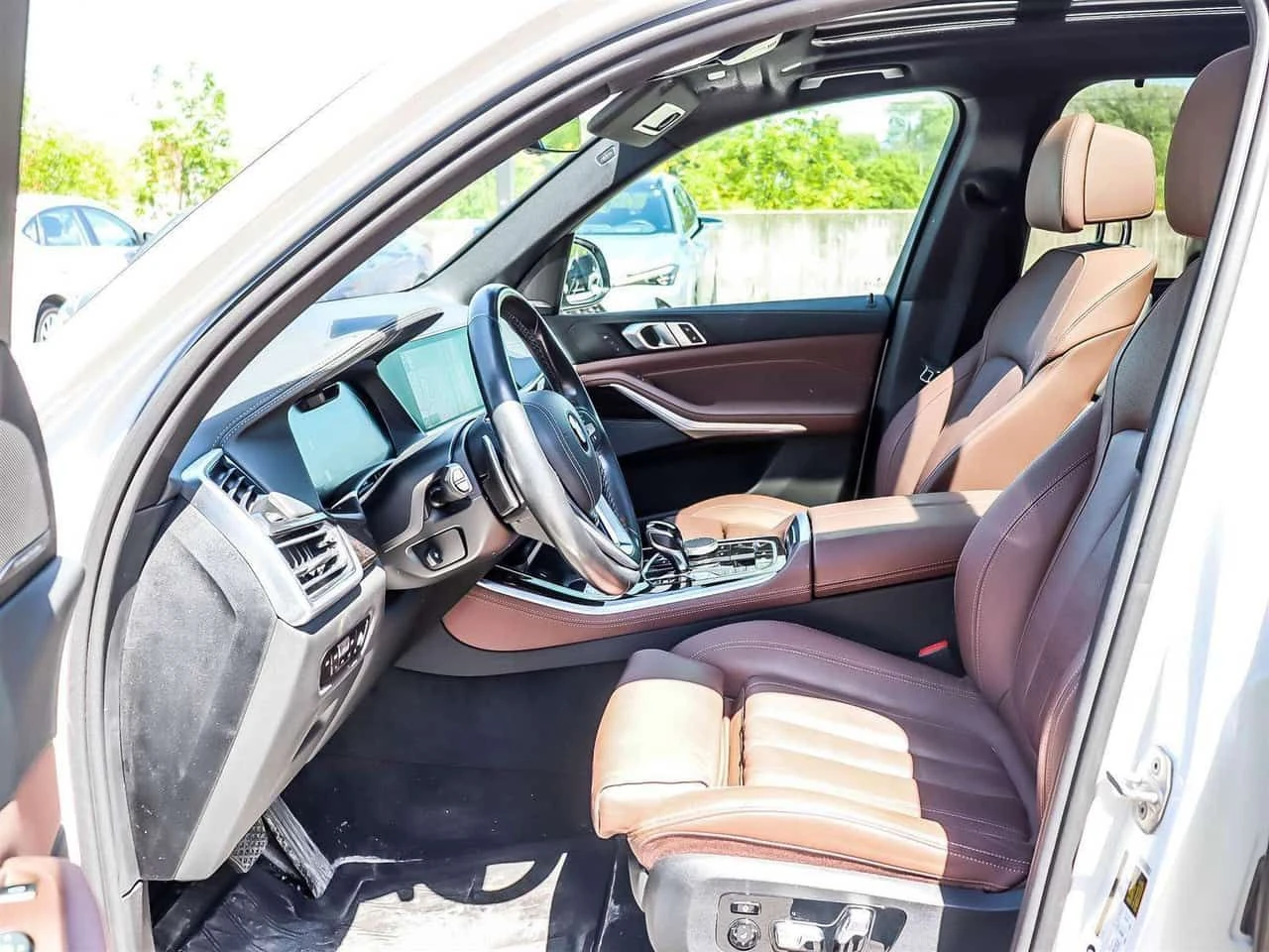 BMW X5 * xDrive40i| Safety Certified| Welcome Trades| * C, снимка 8 - Автомобили и джипове - 54935474