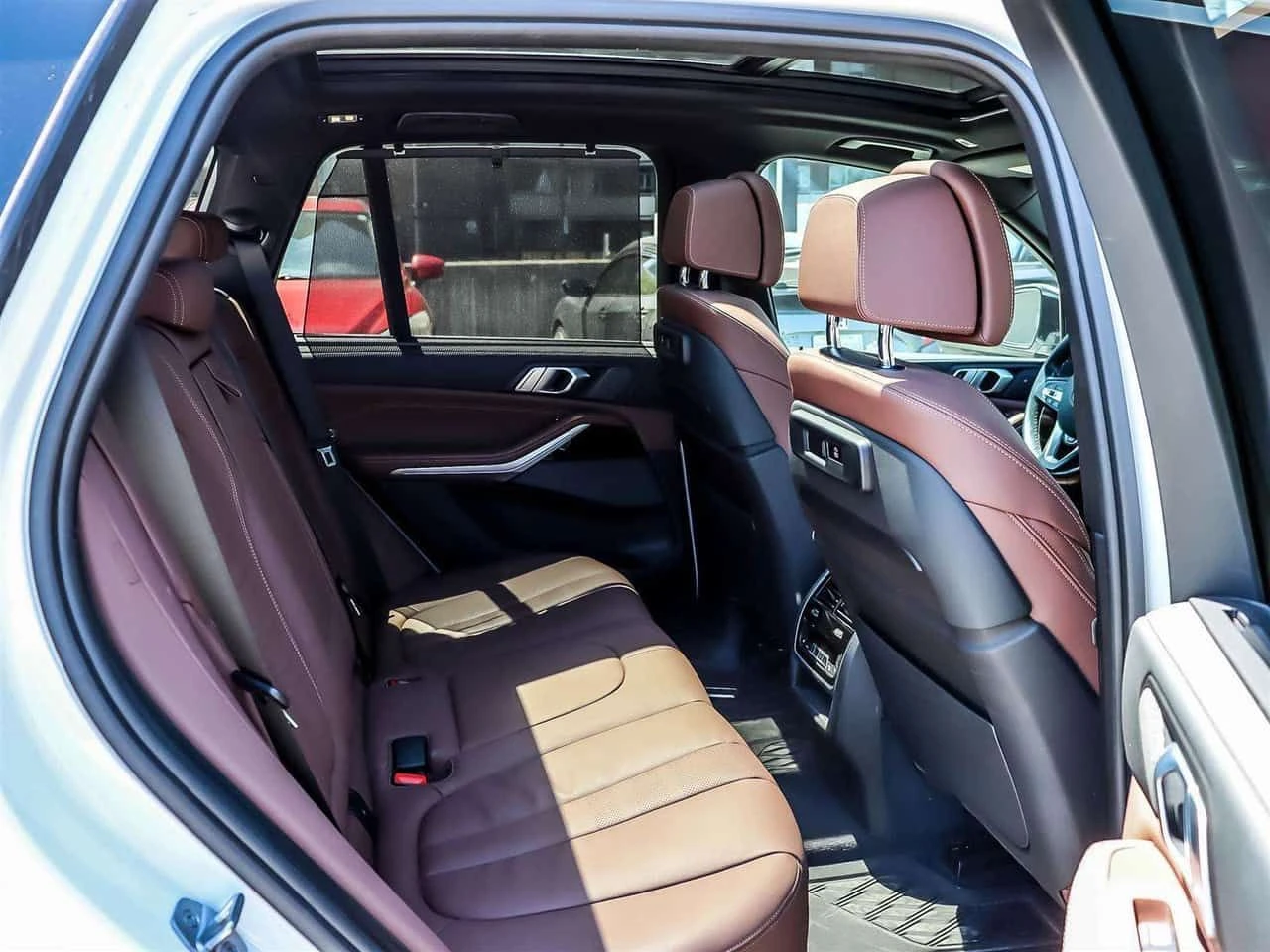 BMW X5 * xDrive40i| Safety Certified| Welcome Trades| * C, снимка 17 - Автомобили и джипове - 54935474