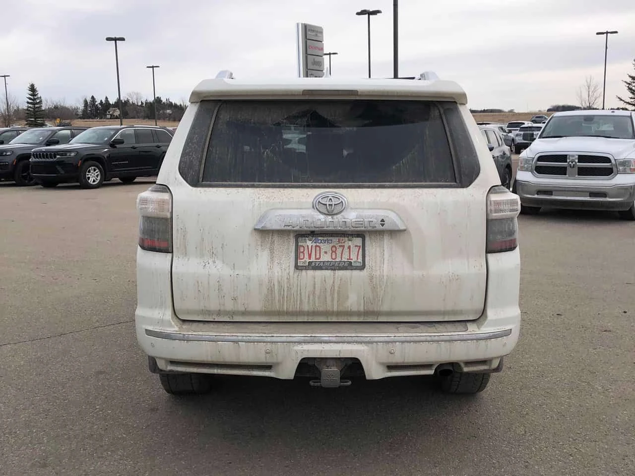 Toyota 4runner 4WD| PANO| KEYLESS| БЕЗ ИНЦИДЕНТИ| 1 СОБСТВЕНИК, снимка 4 - Автомобили и джипове - 54957591