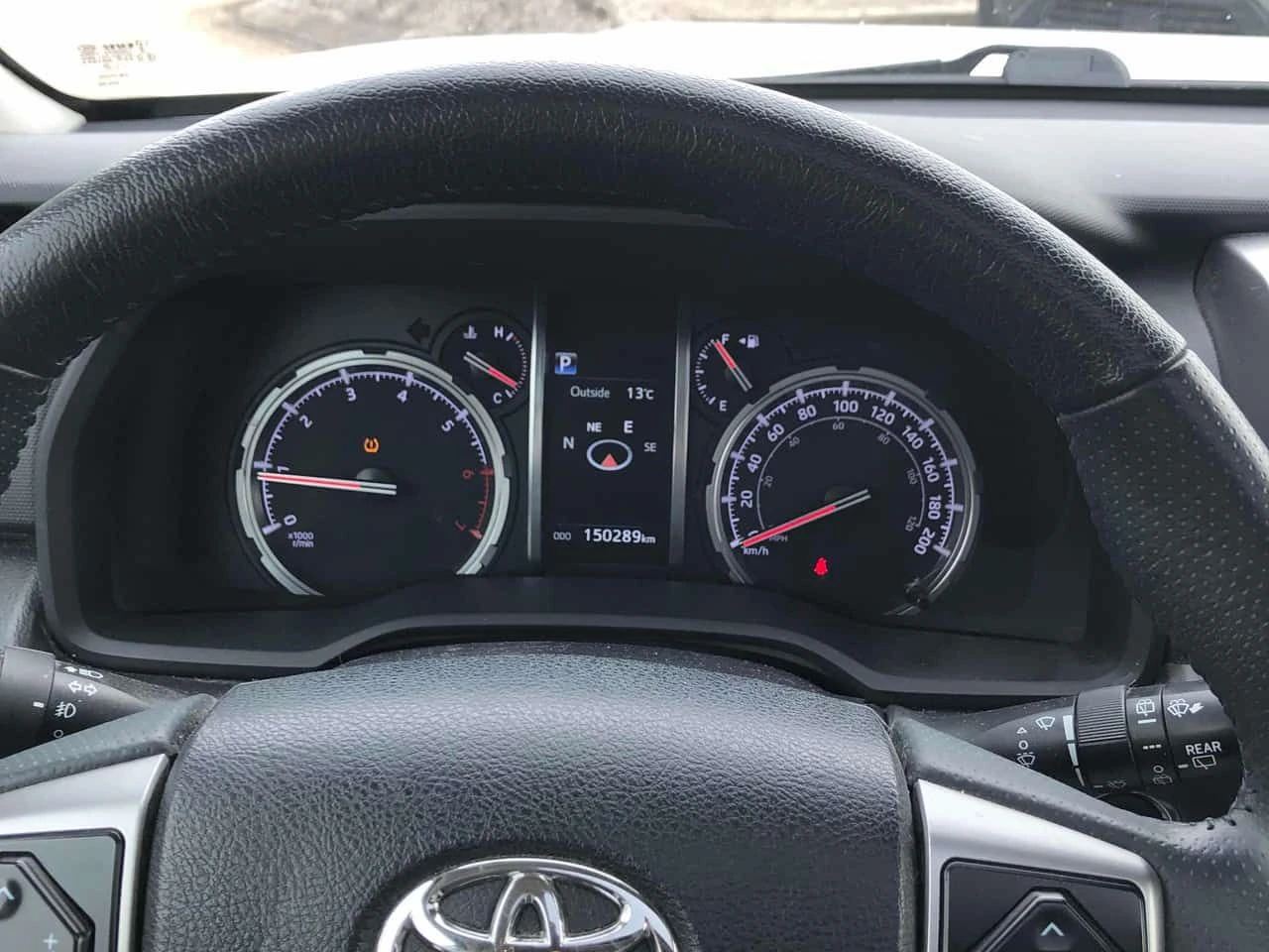 Toyota 4runner 4WD| PANO| KEYLESS| БЕЗ ИНЦИДЕНТИ| 1 СОБСТВЕНИК, снимка 9 - Автомобили и джипове - 54957591