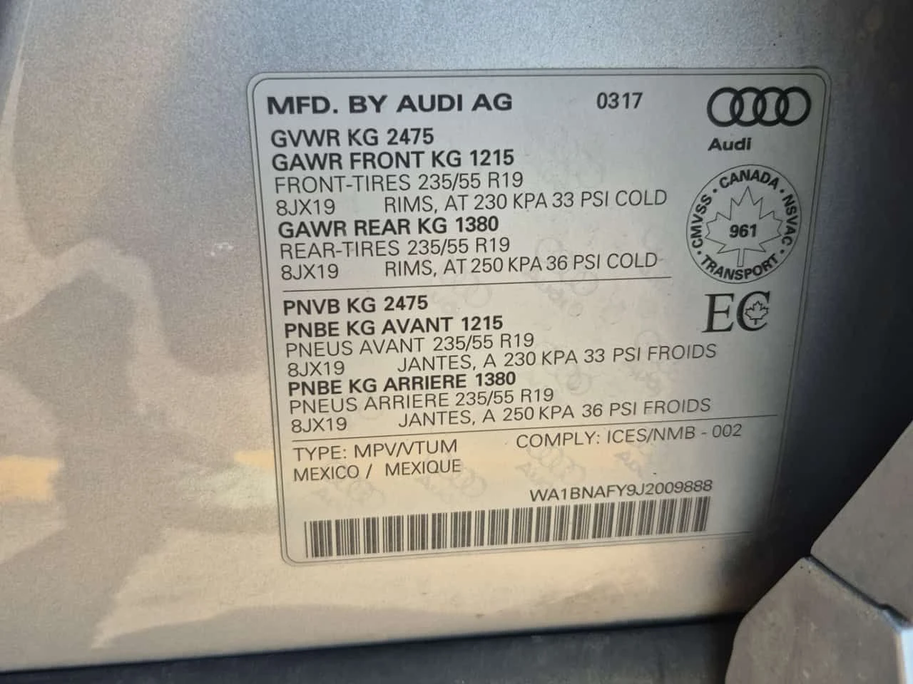 Audi Q5 PROGRESSIV/CARFAX/ДИСТРОНИК/ПАНО/2 КЛЮЧА/ПОДГРЕВ/, снимка 16 - Автомобили и джипове - 55547793