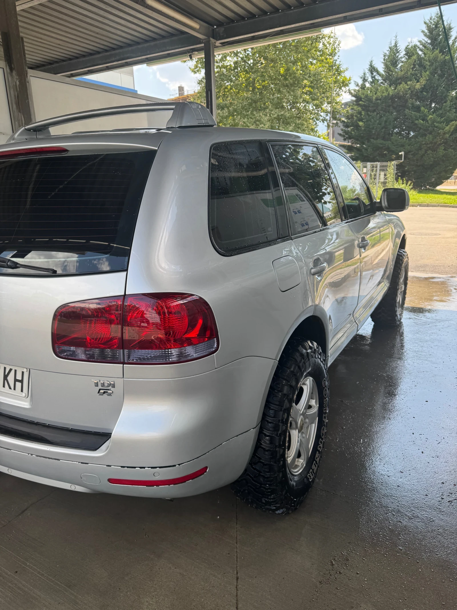 VW Touareg, снимка 6 - Автомобили и джипове - 55574219