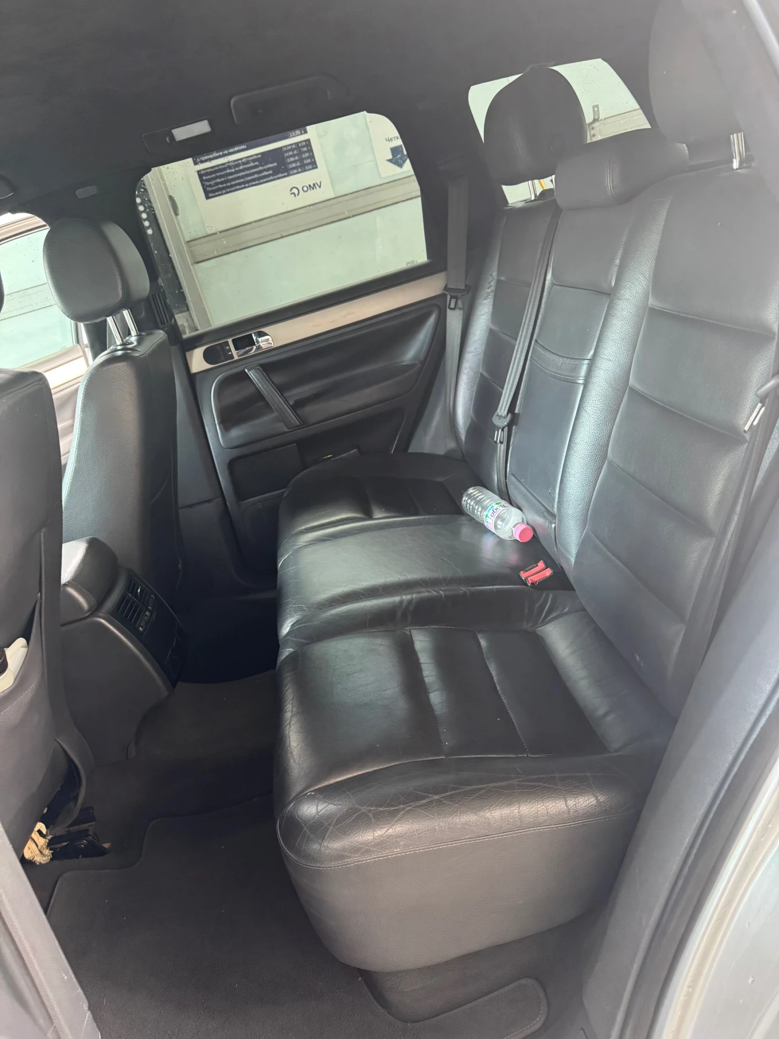 VW Touareg, снимка 8 - Автомобили и джипове - 55574219