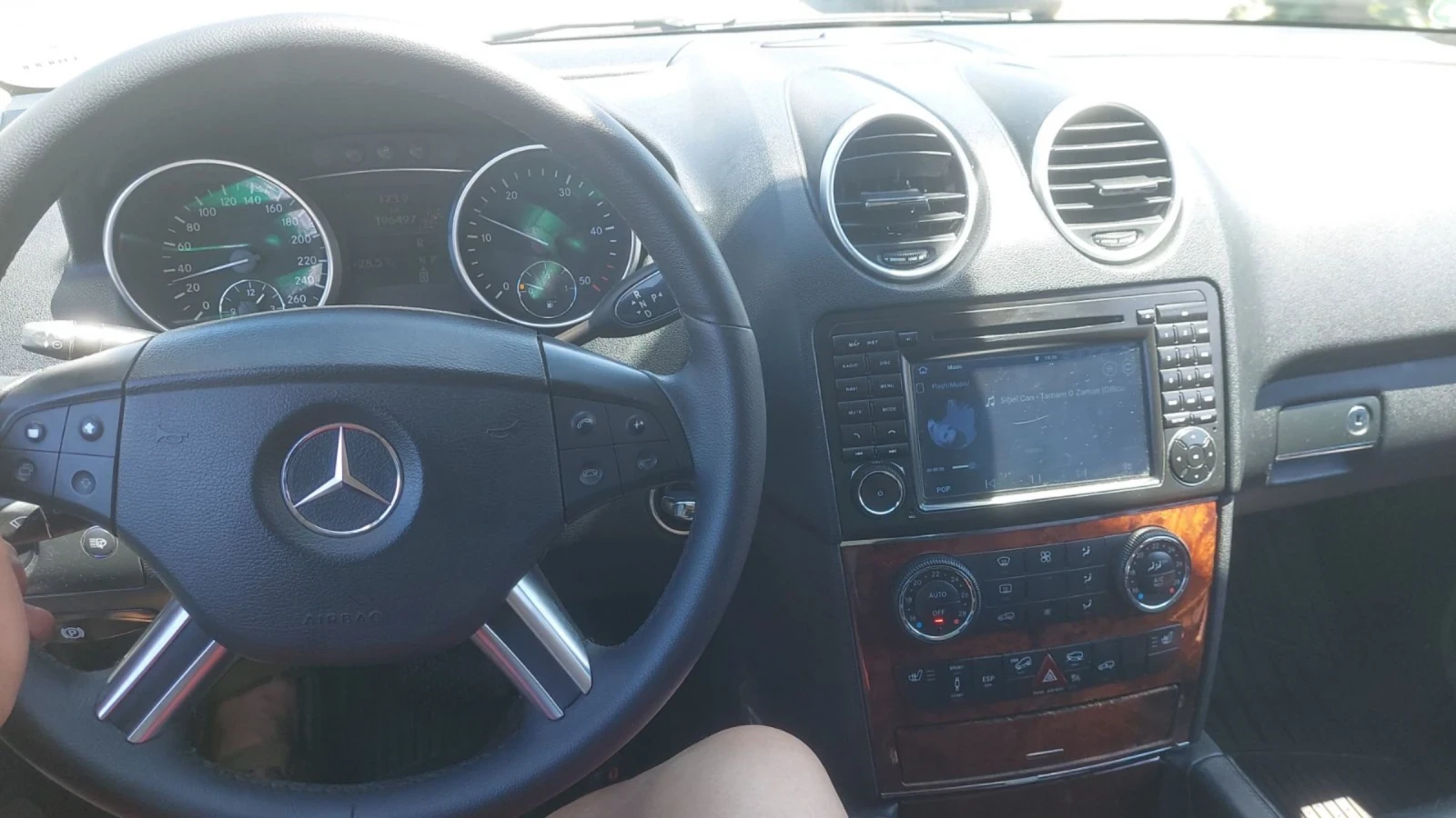 Mercedes-Benz ML 320 320 cdi, снимка 9 - Автомобили и джипове - 56007458