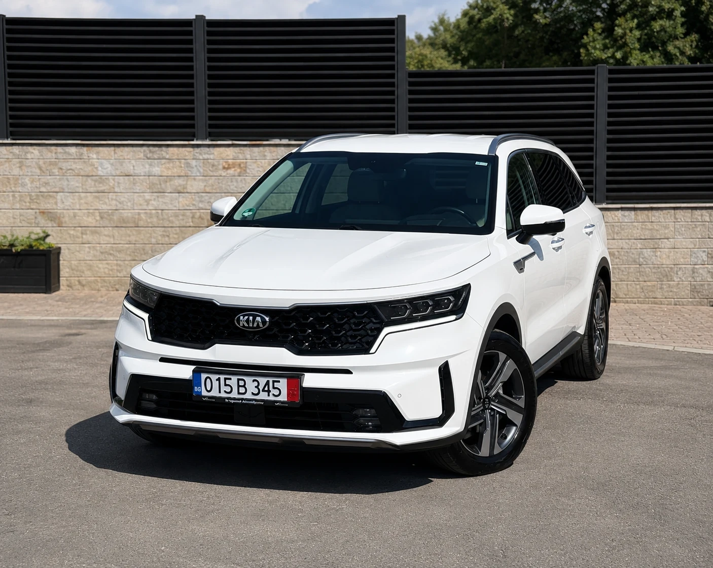 Kia Sorento 1.6 T-GDI Platinum 4x4 - Европейски автомобил