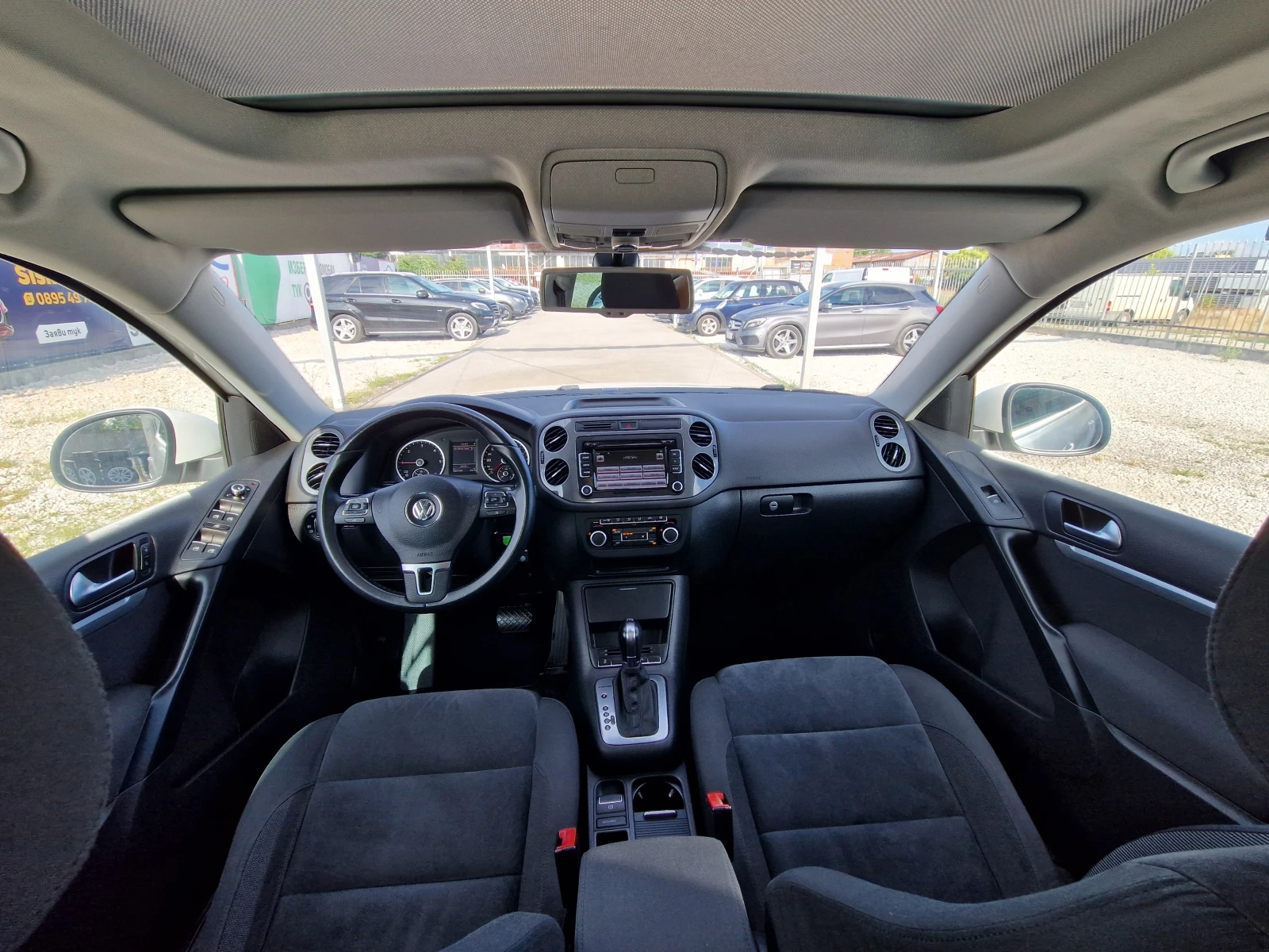 VW Tiguan 2.0TDI-AUT* DSG* 4motion-4x4* PANORAMA* ИСТИНСКИ К, снимка 11 - Автомобили и джипове - 56226994