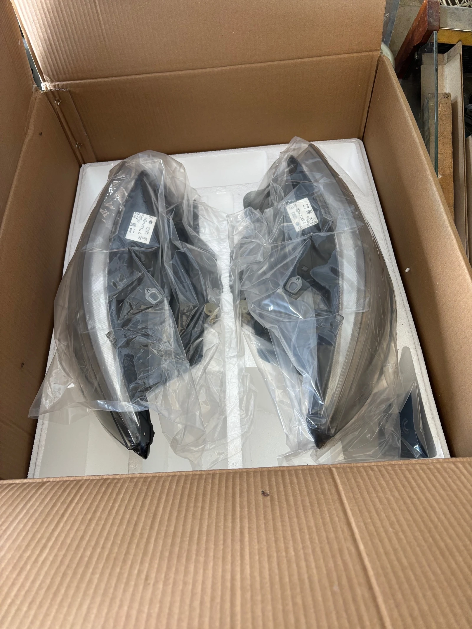 Mercedes-Benz Vito Фарове само!!!!, снимка 2 - Бусове и автобуси - 54079247