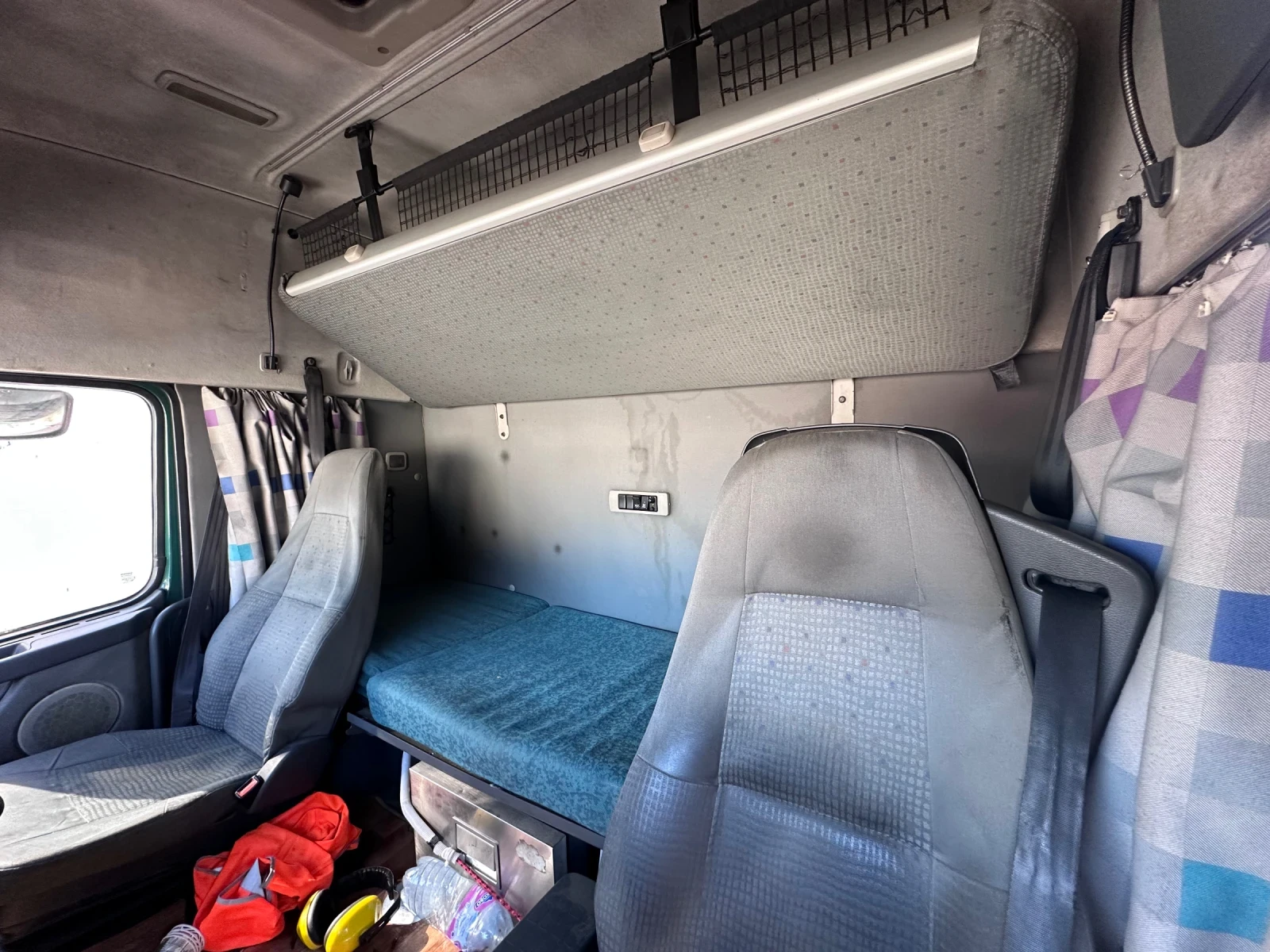 Volvo Fh 12 420, снимка 5 - Камиони - 53876253