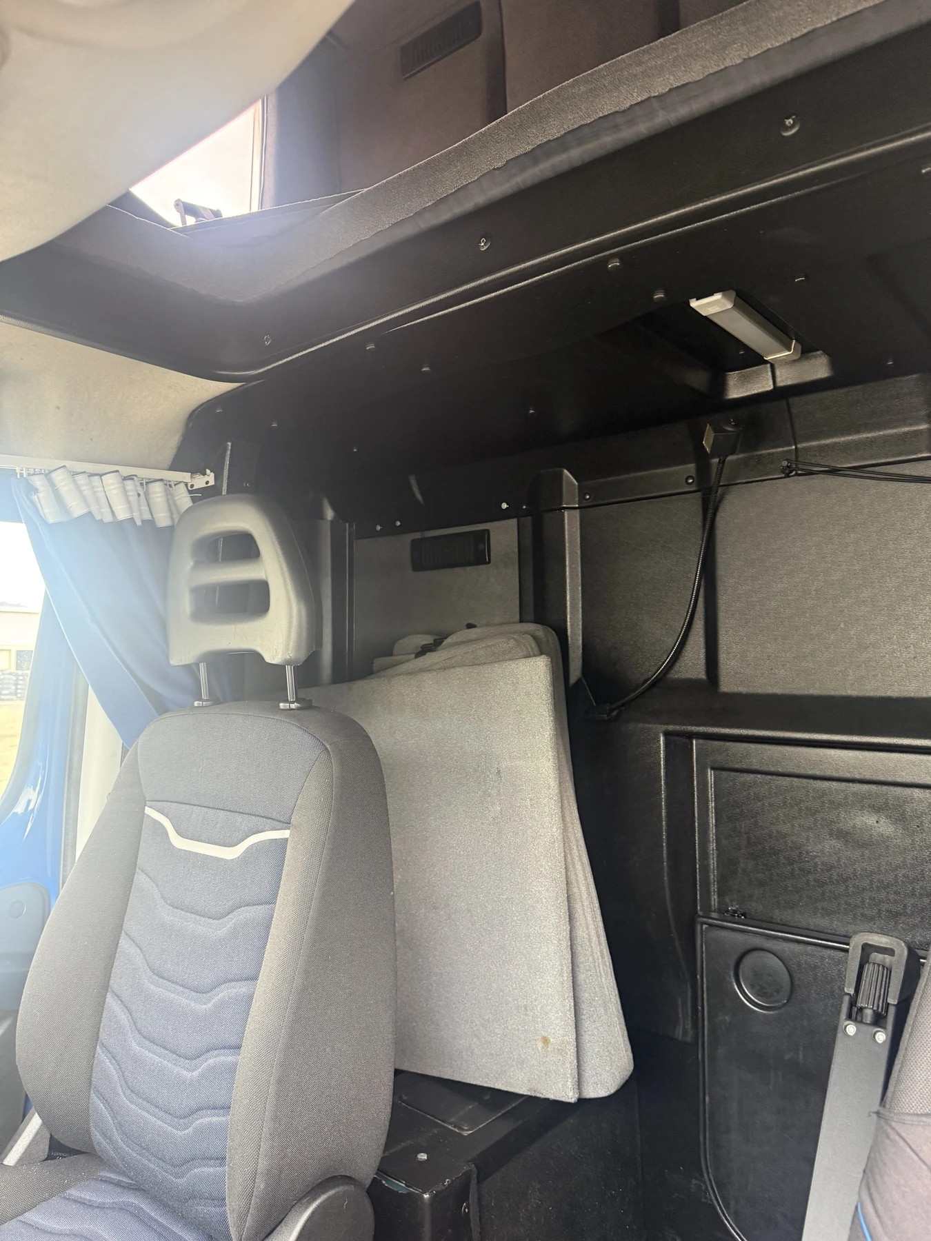 Iveco Daily, снимка 10 - Камиони - 54187944