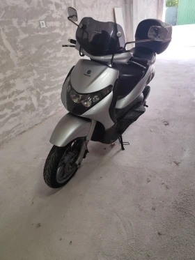 Piaggio Beverly 250, снимка 1
