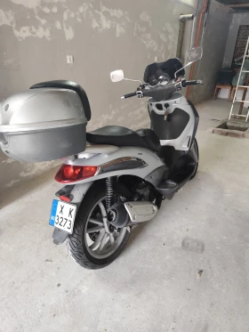 Piaggio Beverly 250, снимка 3