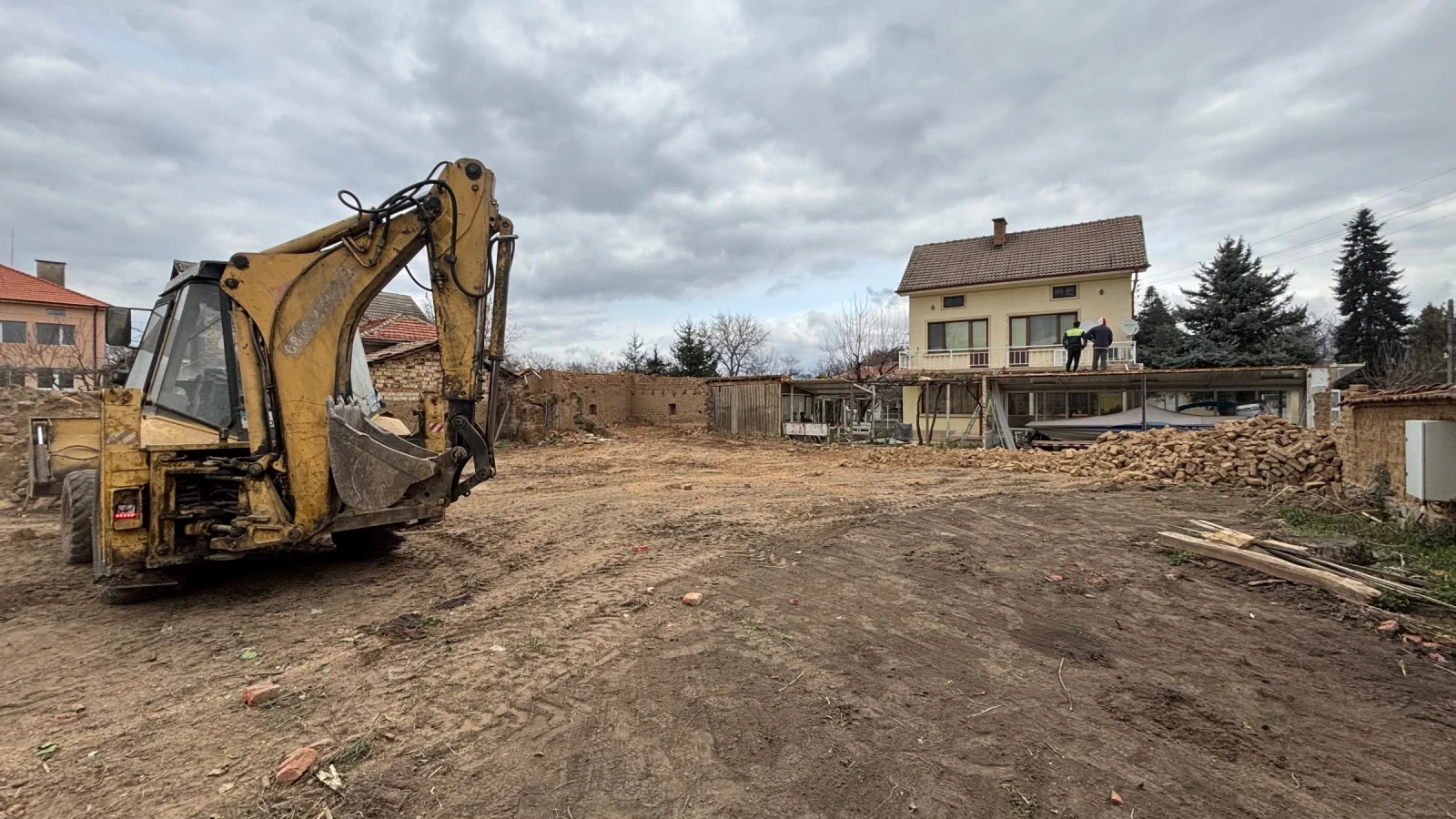 Багер Caterpillar 428b, снимка 2 - Индустриална техника - 54004739