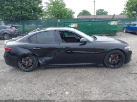 Alfa Romeo Giulia AWD* 2.0L I-4 DI, VVT, TURBO, 280HP* КЛИП НА МОТОР, снимка 12