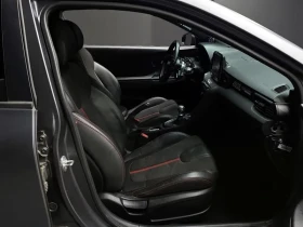 Hyundai Veloster   1.6 Turbo Sport Core, снимка 10