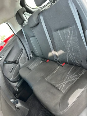 Peugeot 208 1.4HDI , снимка 15