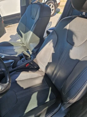 Ford Focus 2.0i 16V 163 к.с. Автоматик, снимка 15