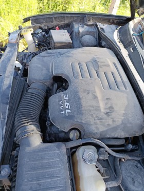 Dodge Charger, снимка 5 - Автомобили и джипове - 45693847