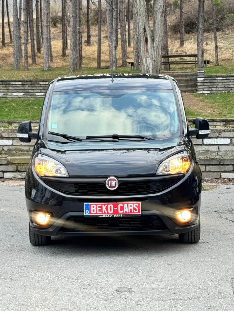 Fiat Doblo NAVI/PARKTRONIK/KLIMA/!!65.000KM!! TOP, снимка 2 - Автомобили и джипове - 47179014