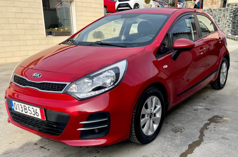 Kia Rio 1.1 CRDI Euro6 Service Book , снимка 2 - Автомобили и джипове - 46356151