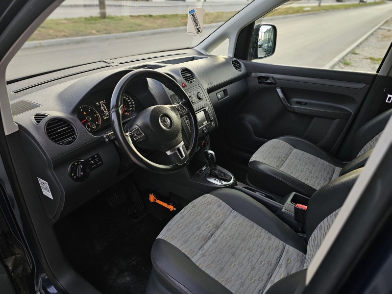 VW Caddy 1.6ТDi 102кс DSG* ТоП* , снимка 11 - Автомобили и джипове - 46462992