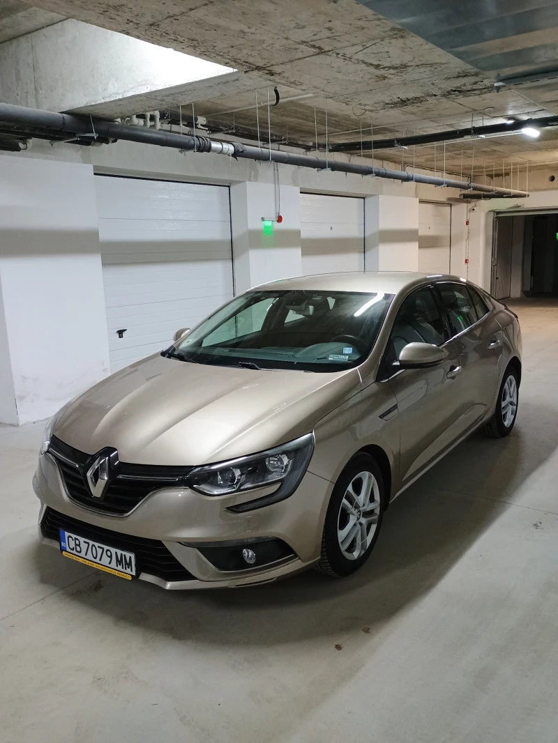 Renault Megane SCe 115 BVM5, снимка 5 - Автомобили и джипове - 48593265