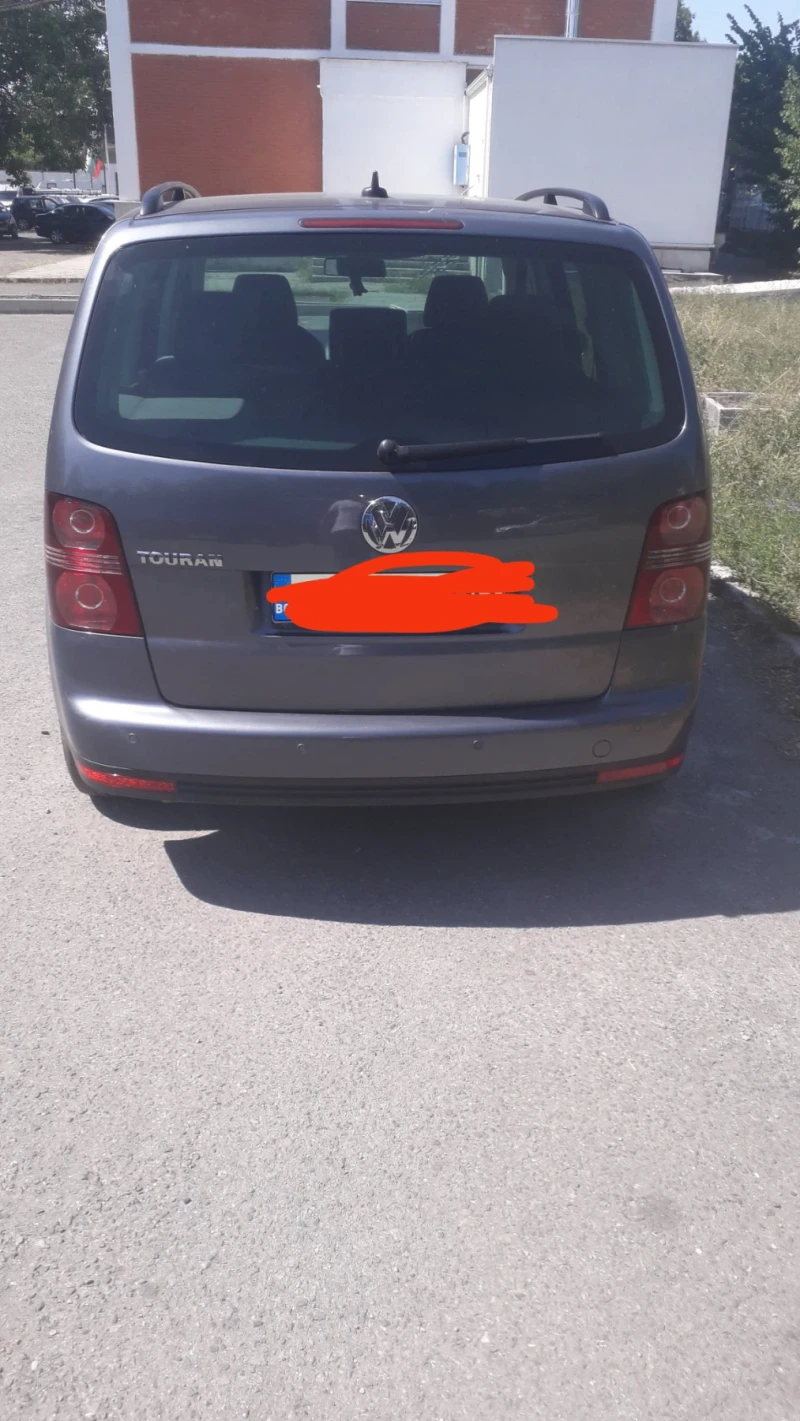 VW Touran, снимка 5 - Автомобили и джипове - 49067334