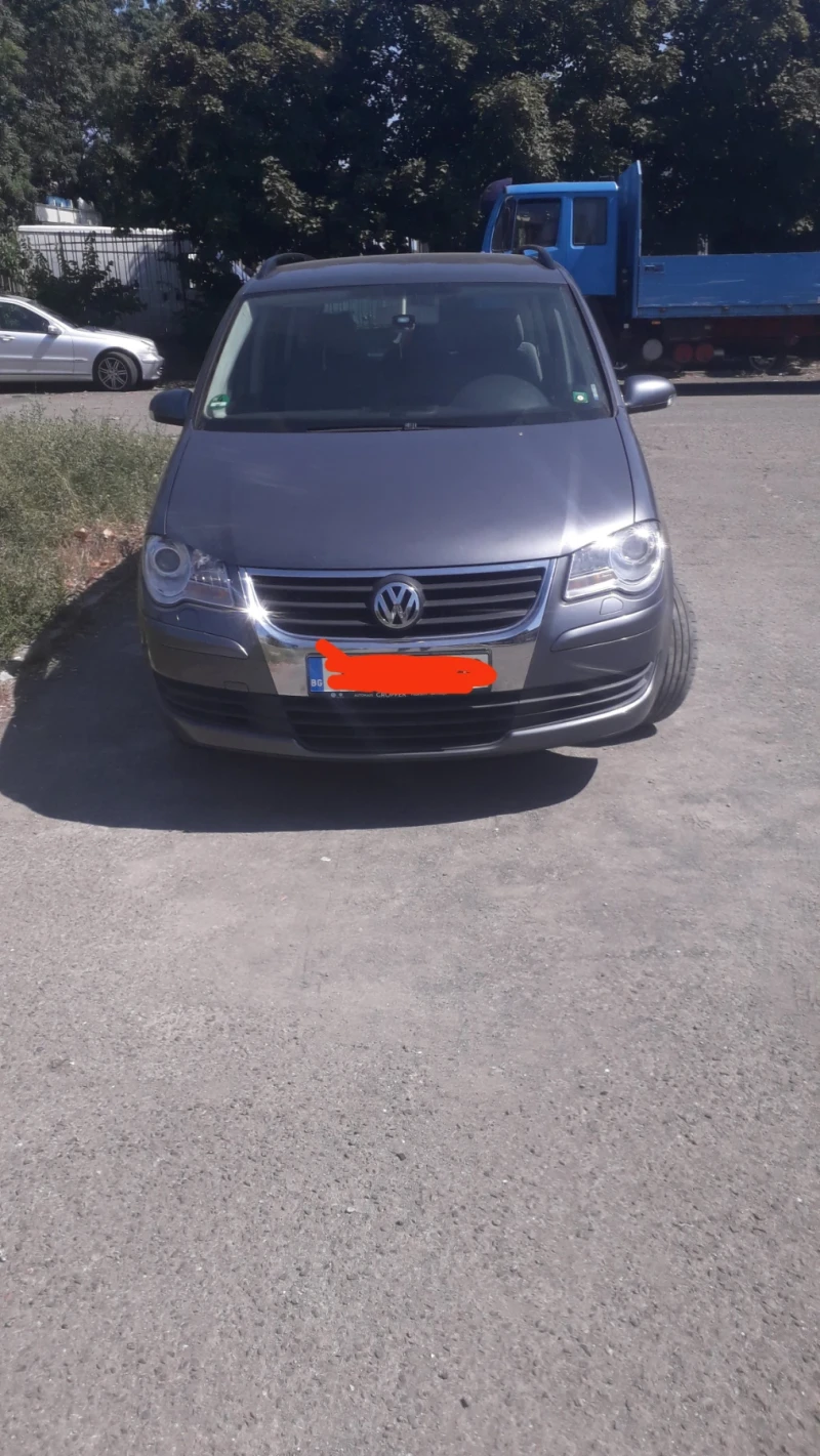 VW Touran, снимка 6 - Автомобили и джипове - 49067334