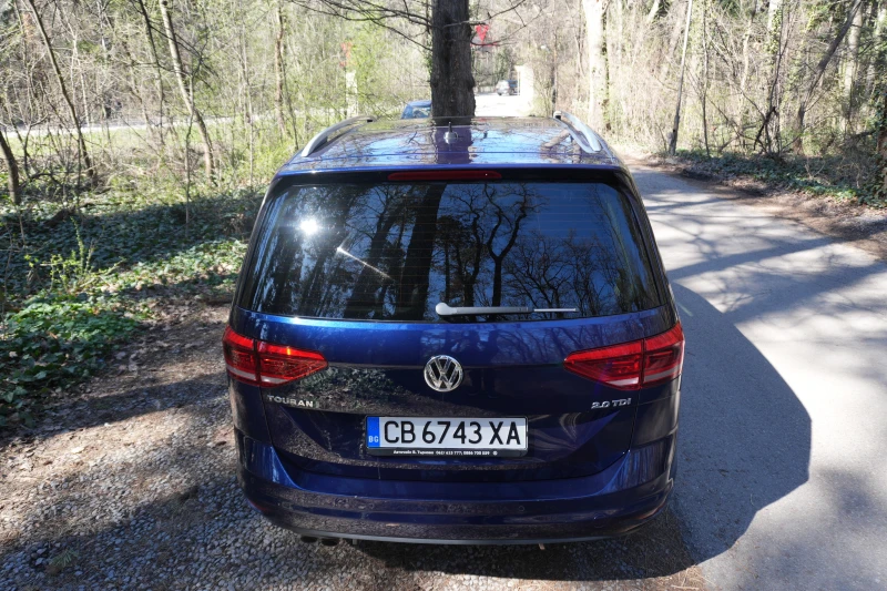 VW Touran, снимка 15 - Автомобили и джипове - 49575154