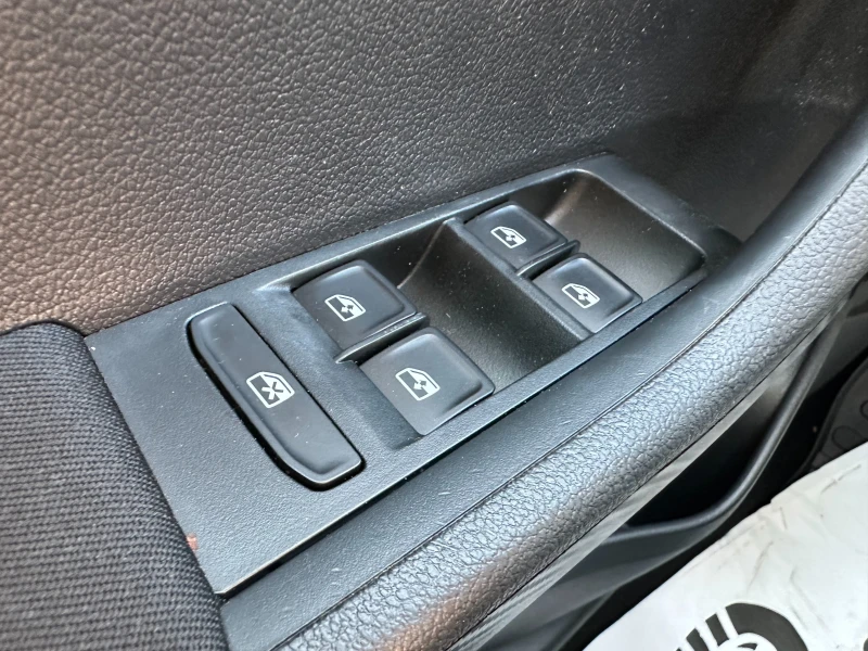 Skoda Fabia 1.0i 75 к.с./ГАРАНЦИЯ 6 МЕСЕЦА, снимка 17 - Автомобили и джипове - 50429280