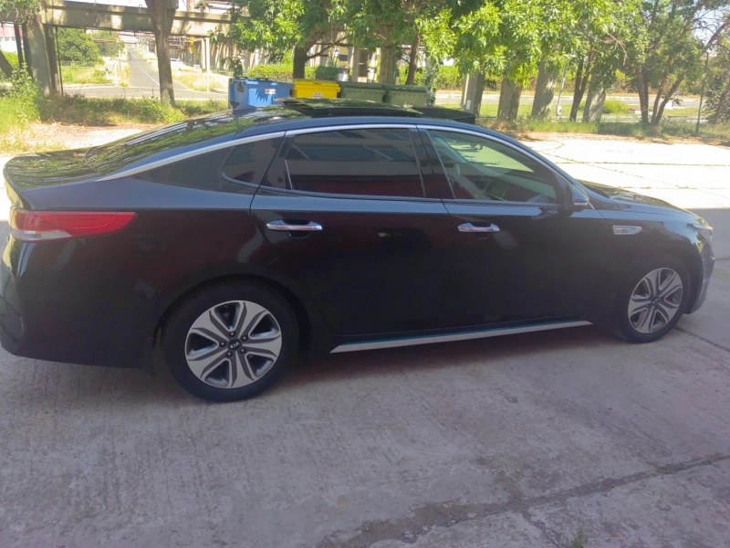 Kia Optima, снимка 4 - Автомобили и джипове - 50986708