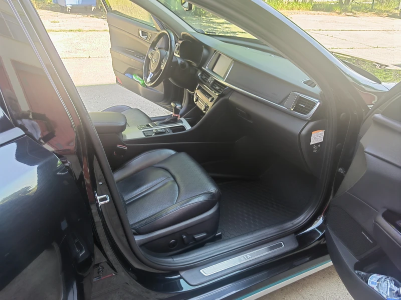 Kia Optima, снимка 8 - Автомобили и джипове - 50986708
